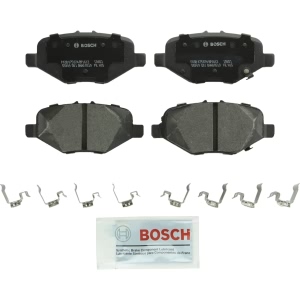 Bosch QuietCast™ Premium Organic Rear Disc Brake Pads for 2013 Lincoln MKS - BP1612