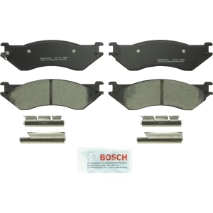 Bosch QuietCast™ Premium Ceramic Front Disc Brake Pads for 2001 Ford Expedition - BC702