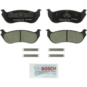 Bosch QuietCast™ Premium Ceramic Rear Disc Brake Pads for 2005 Mercury Mountaineer - BC881